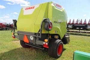 CLAAS-ROLLANT-520RC-70138-3